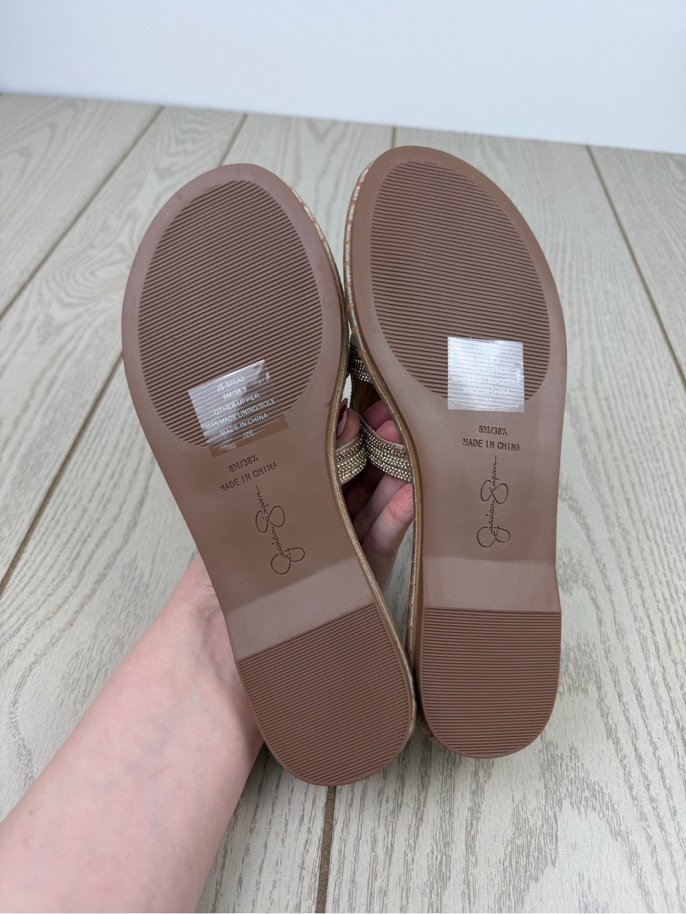 Jessica Simpson Womens Bria Rhinestone Embellished Slide Sandal 8M Champagne $79 - Picture 7 of 8